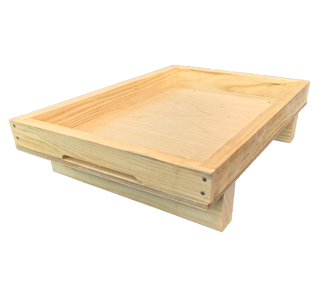 Beehive Base/ Bottom Board –  8 Frame Solid Pine Base Flat Pack